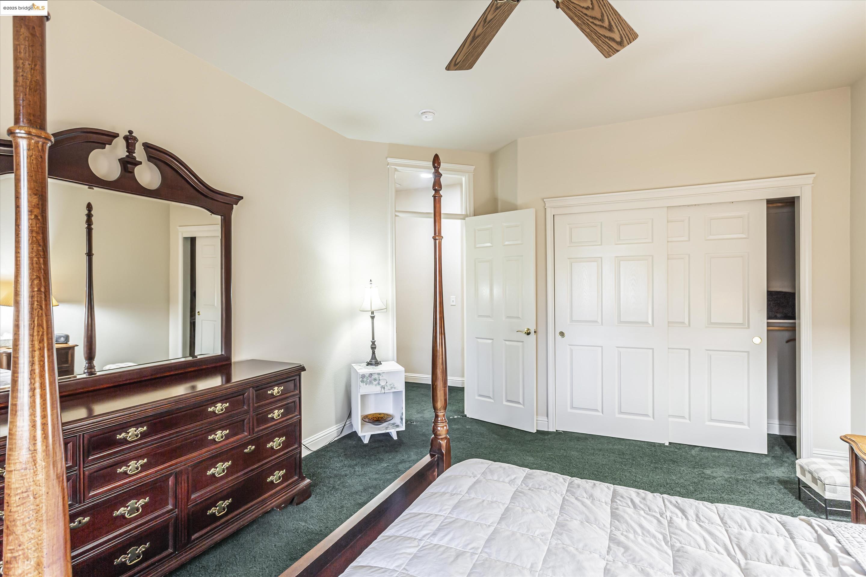8585 Whispering Oaks Rd