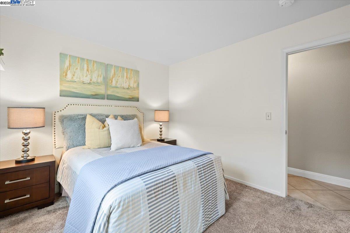 233 Oak View Ln