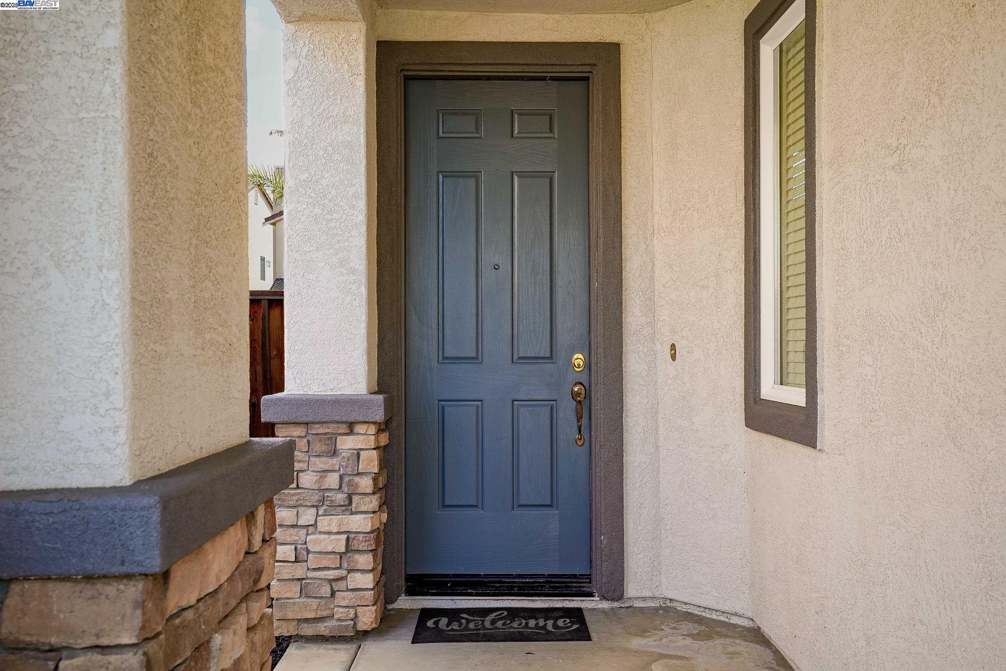 2451 Aberdeen Ln