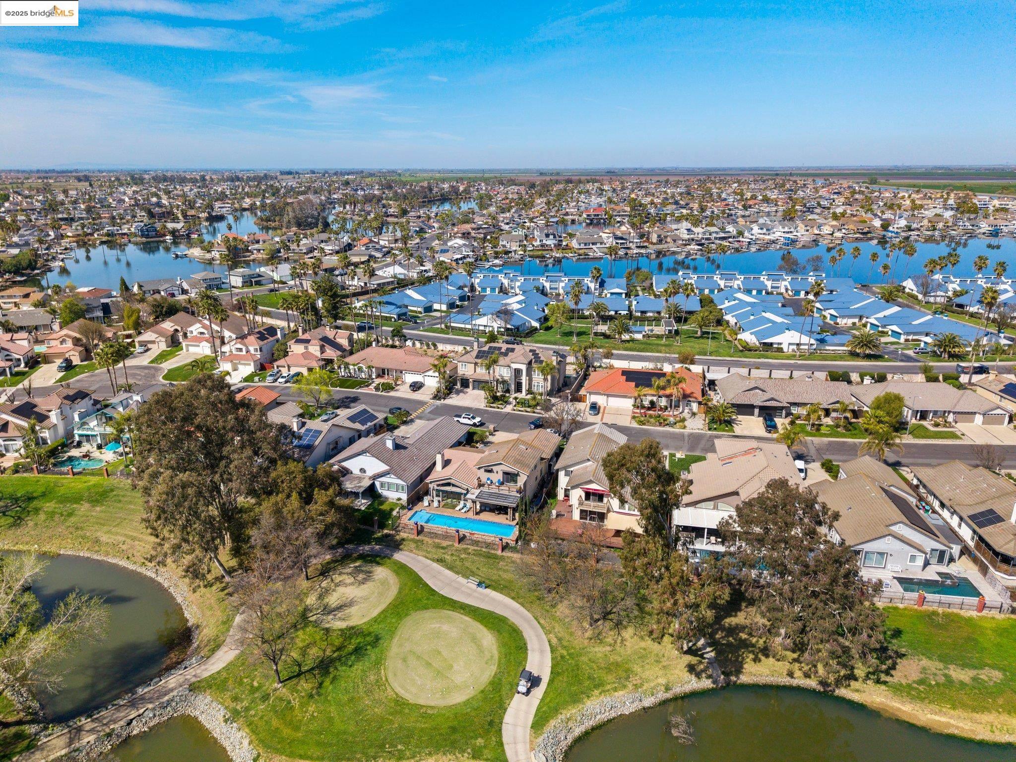 5577 Edgeview Dr