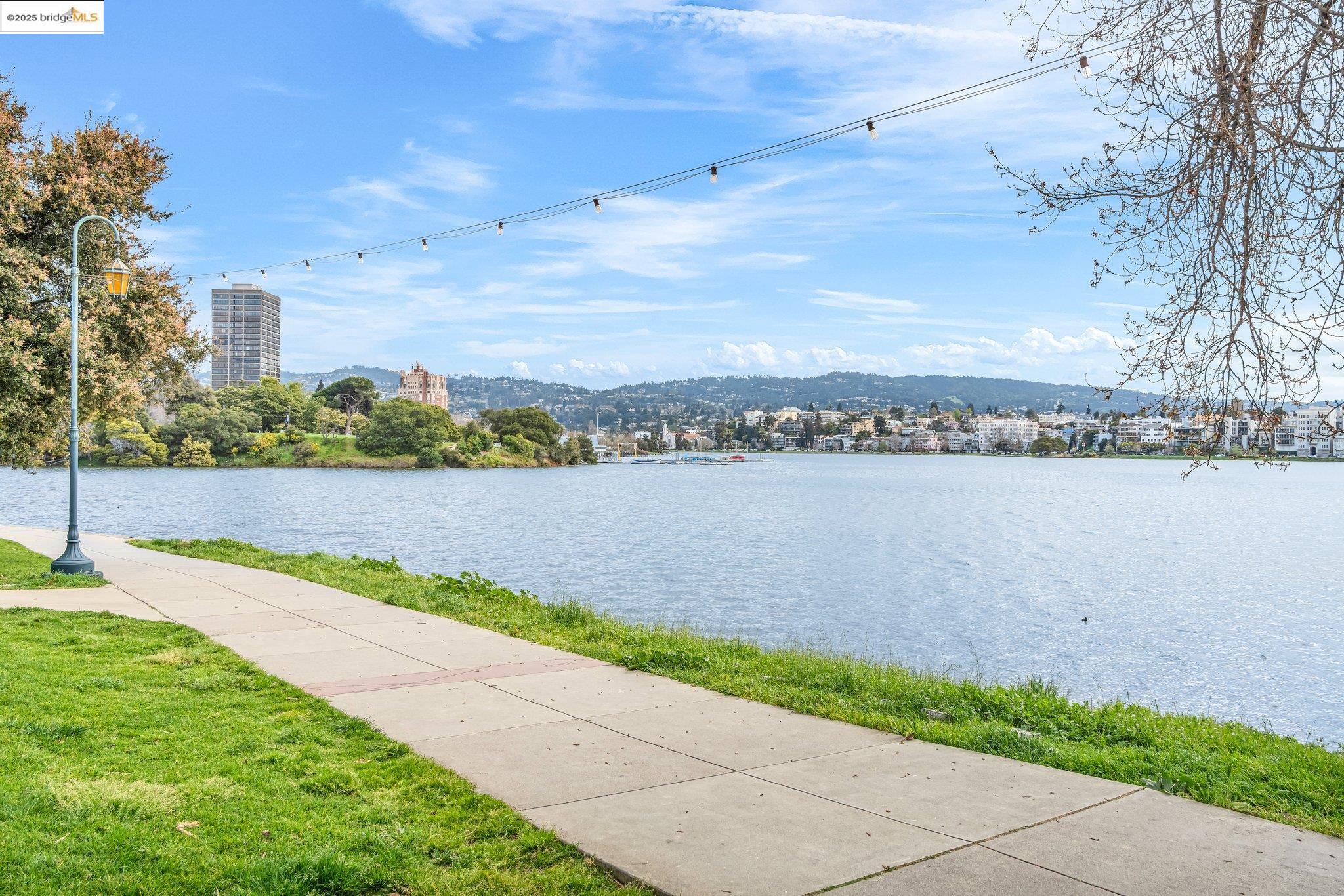 1 Lakeside Dr # 1803