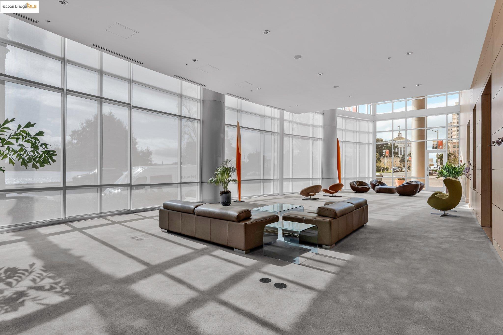 1 Lakeside Dr # 1803