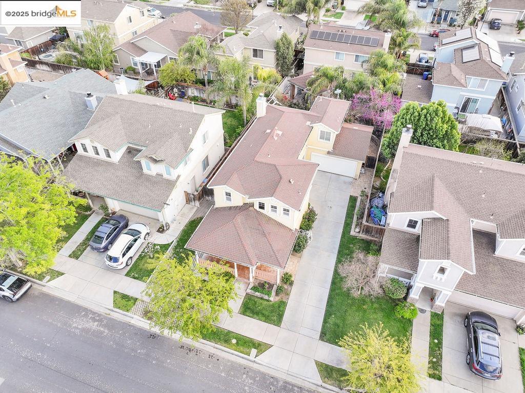 908 Sawyer Way