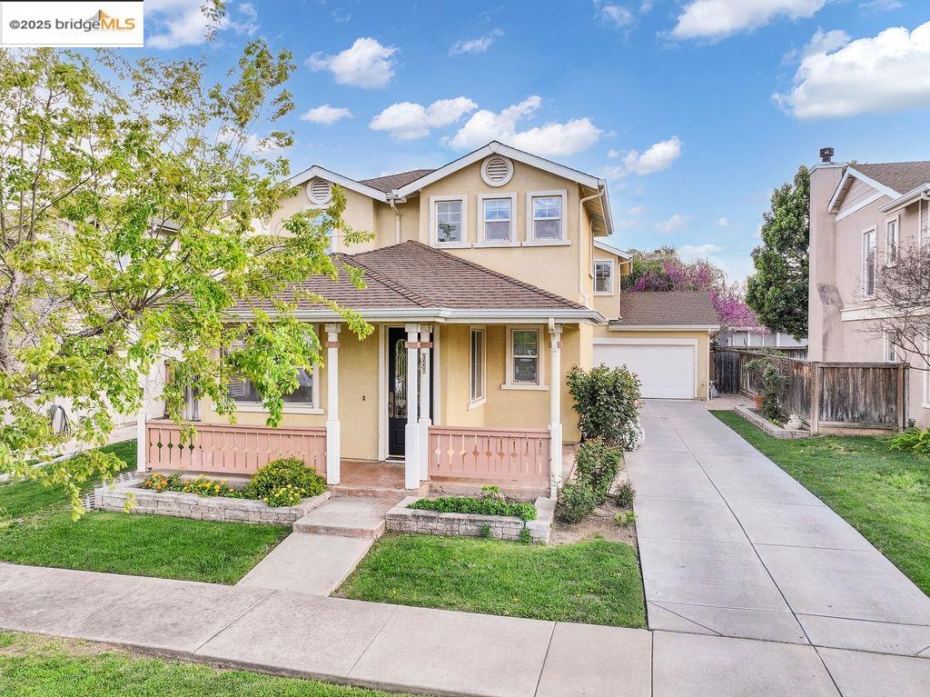 908 Sawyer Way