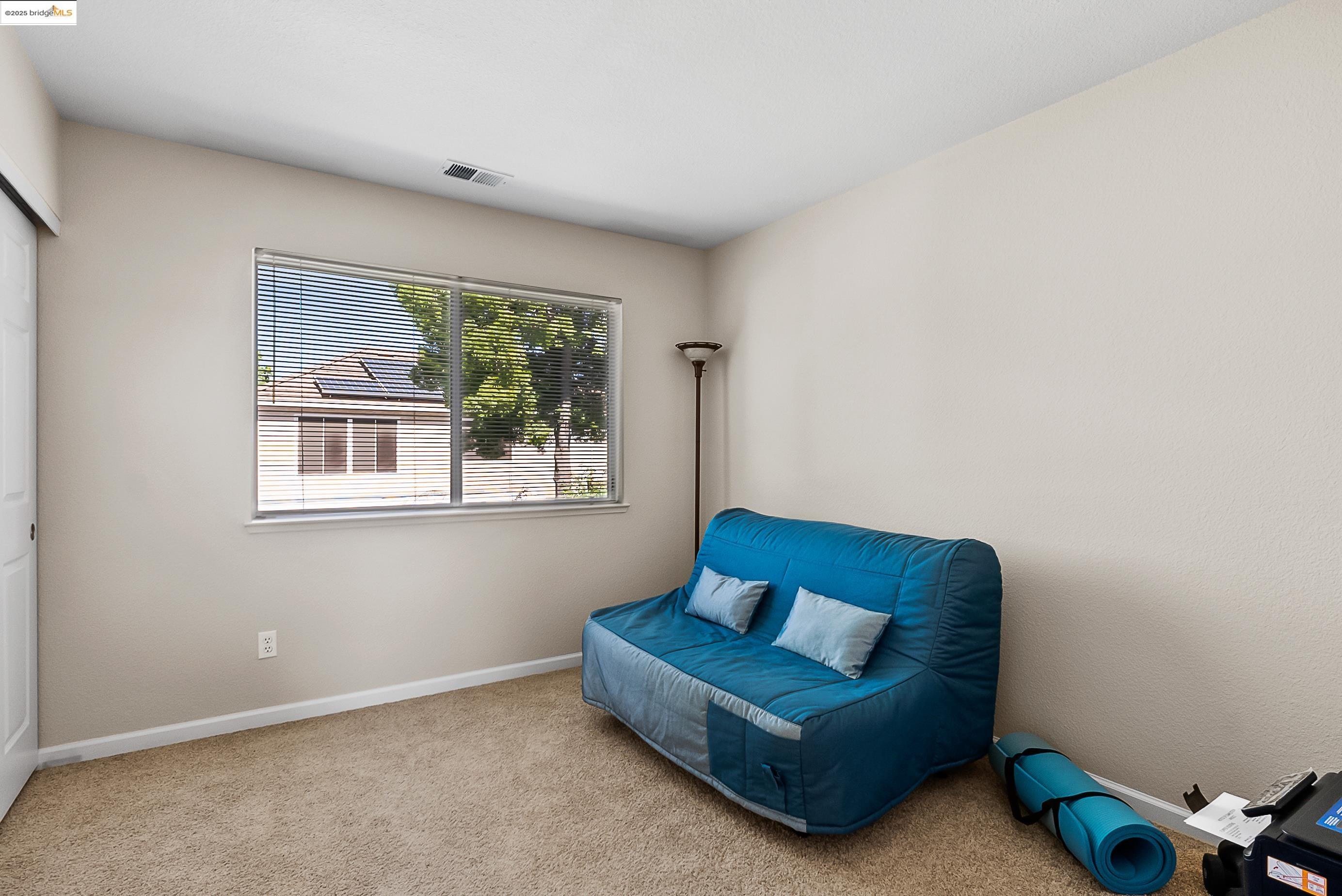 120 Weatherly Ct