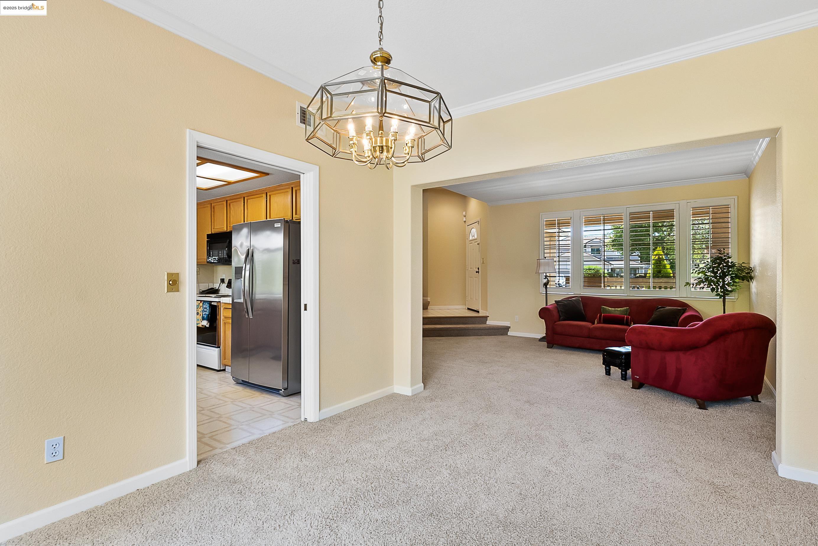 120 Weatherly Ct