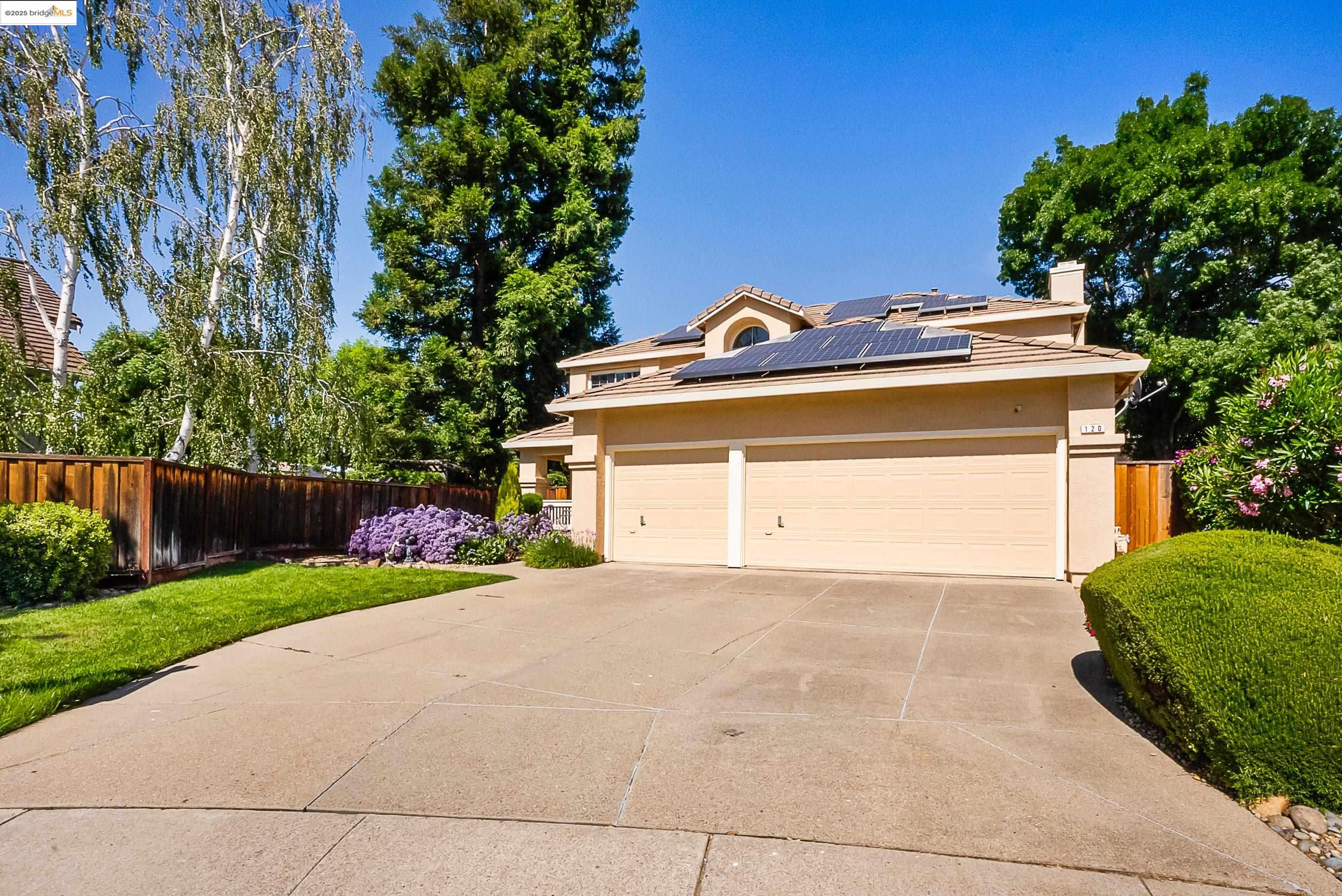 120 Weatherly Ct