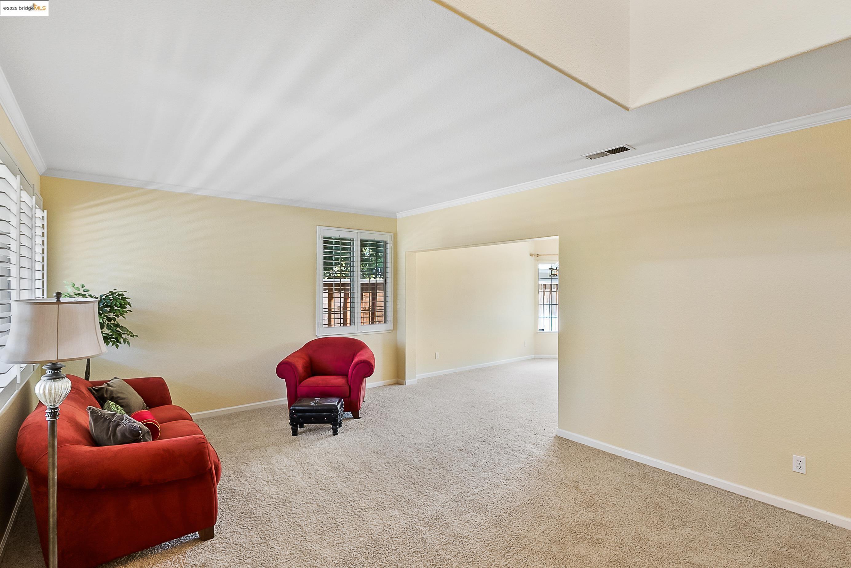 120 Weatherly Ct