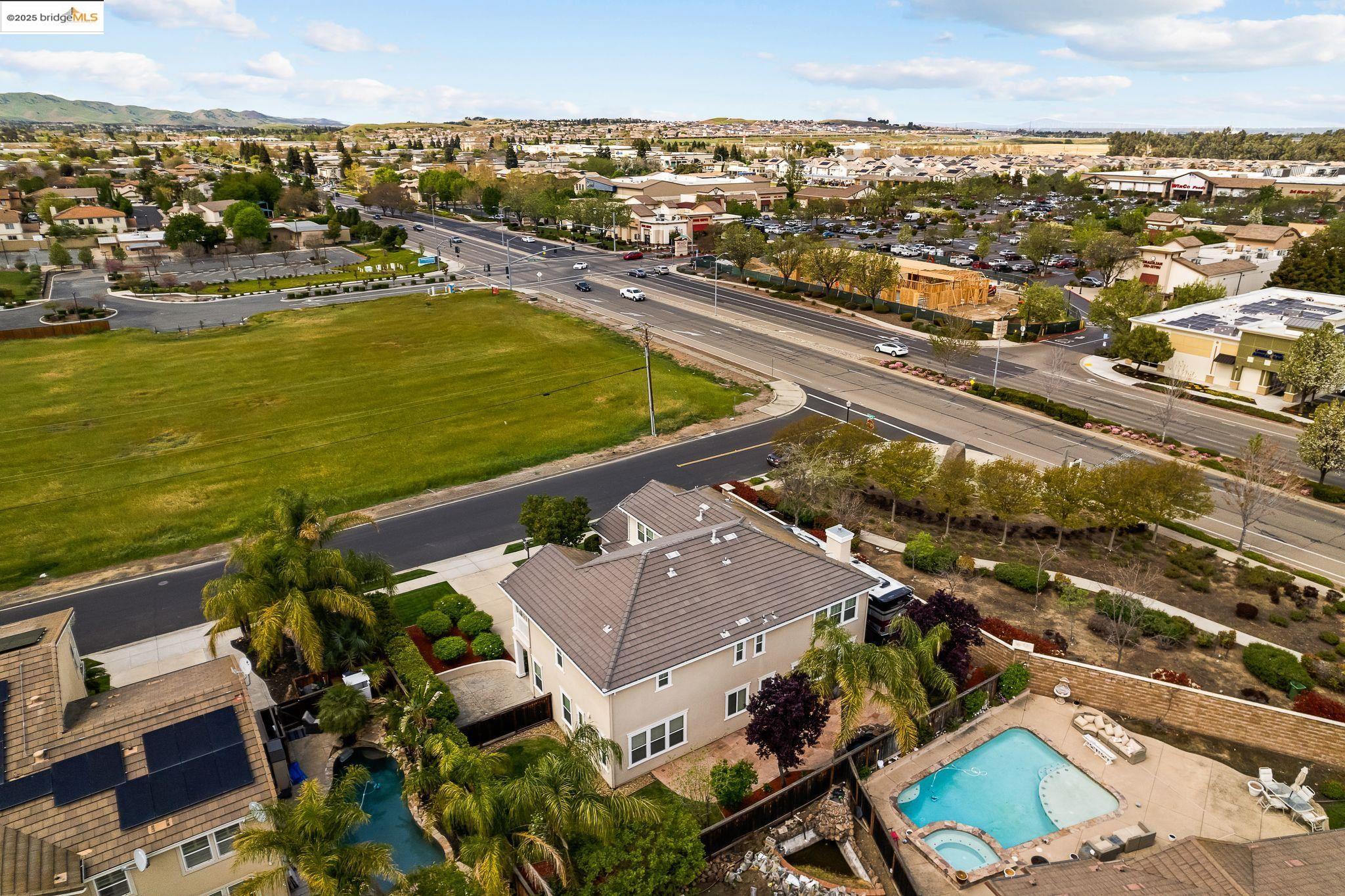 2308 Windy Springs Ln