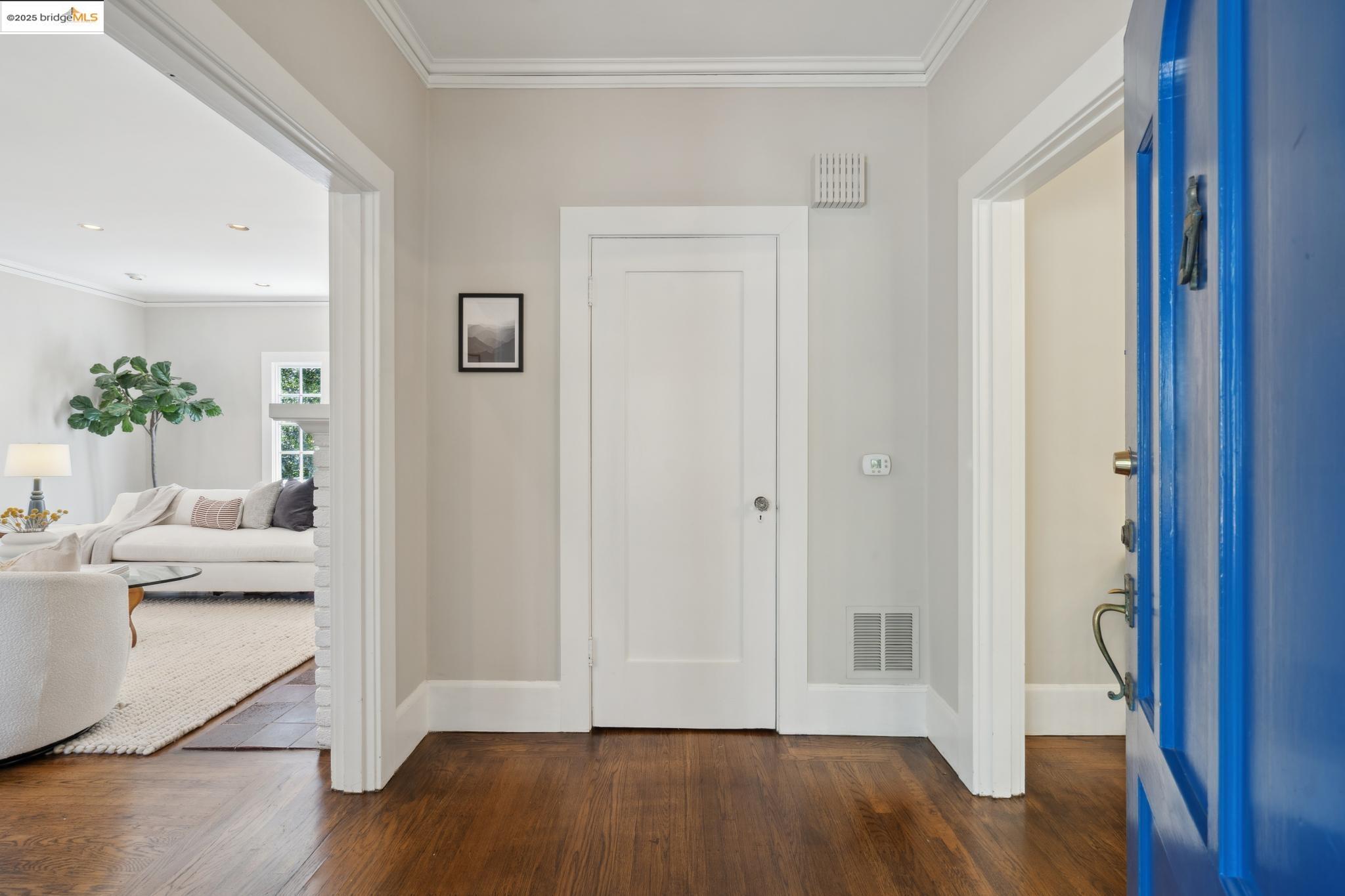 59 Parkside Dr