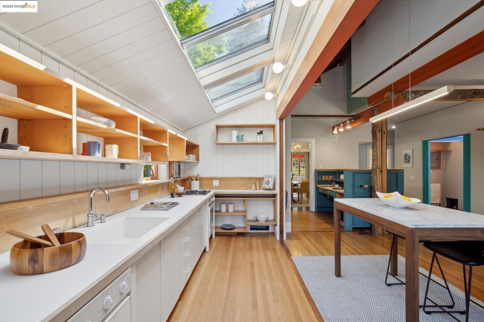 59 Parkside Dr
