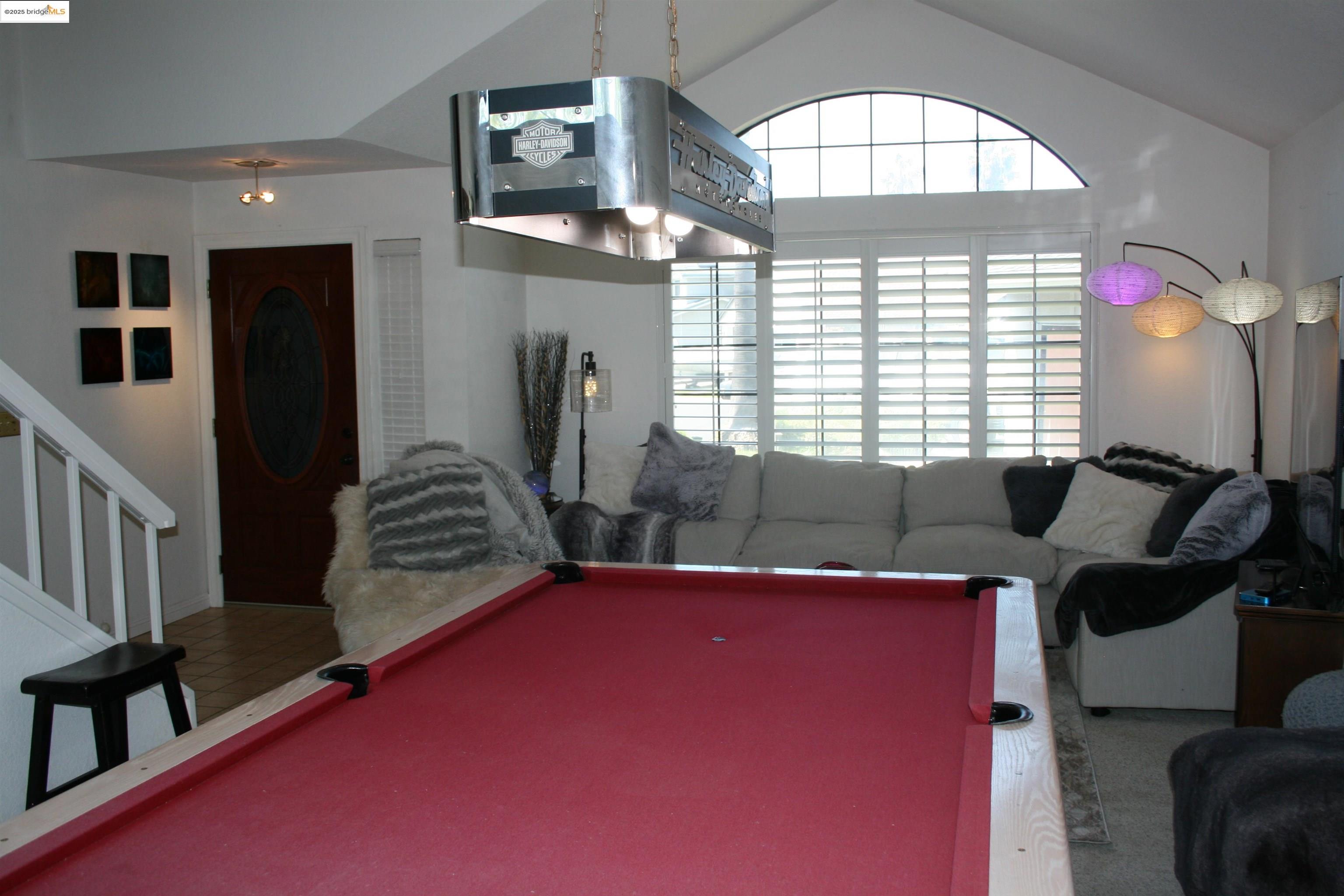 2070 Largo Ct
