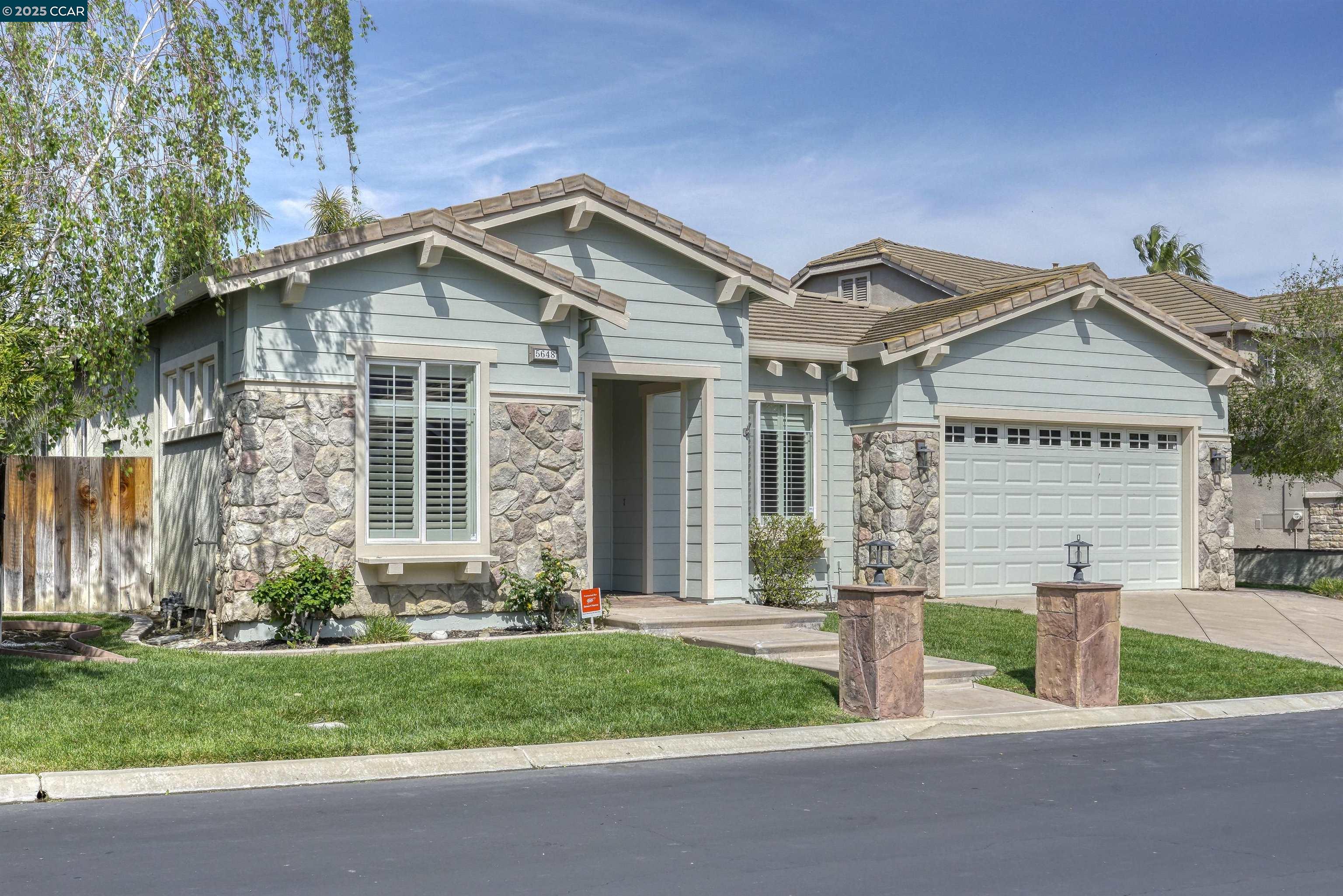 5648 Arcadia Cir