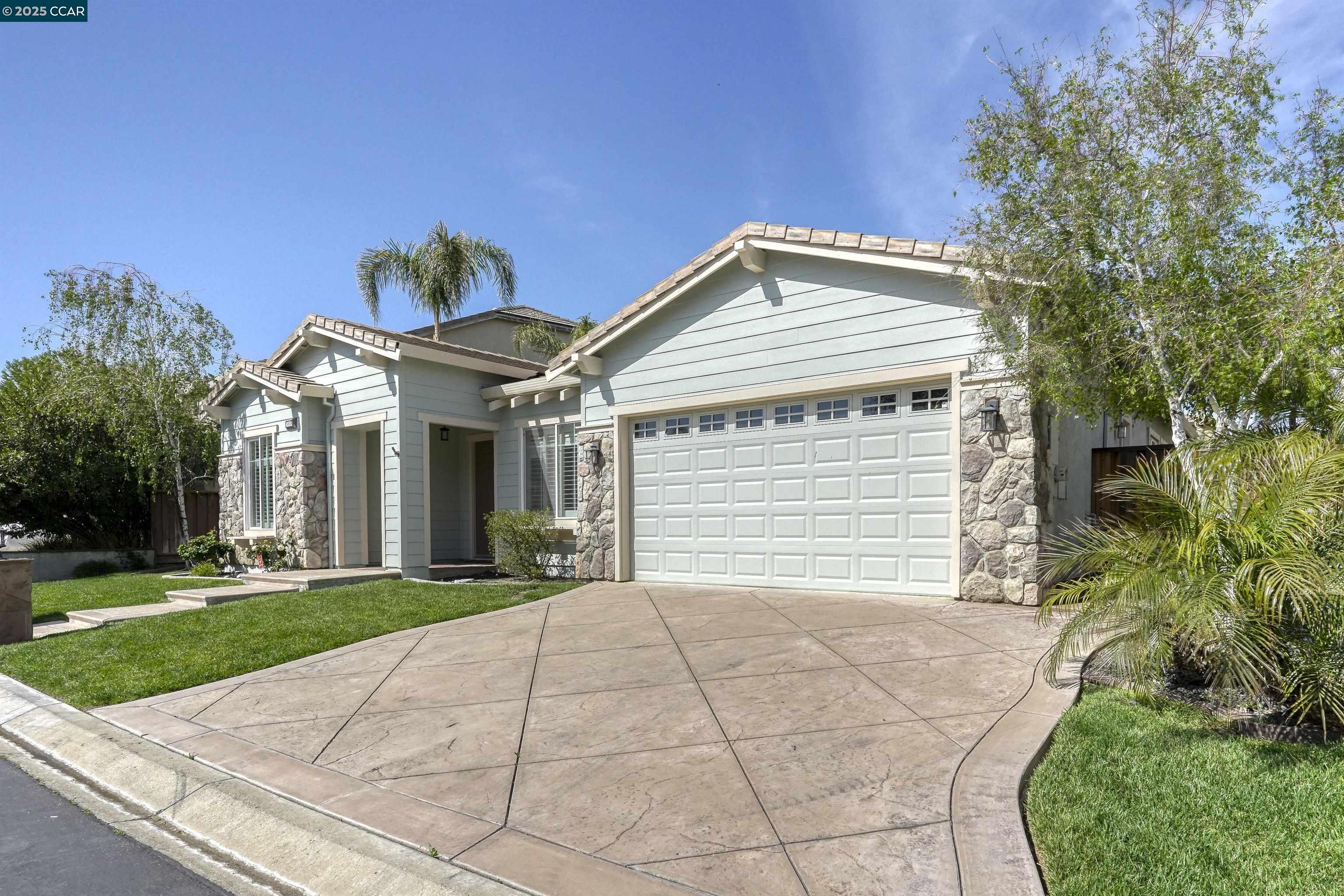 5648 Arcadia Cir