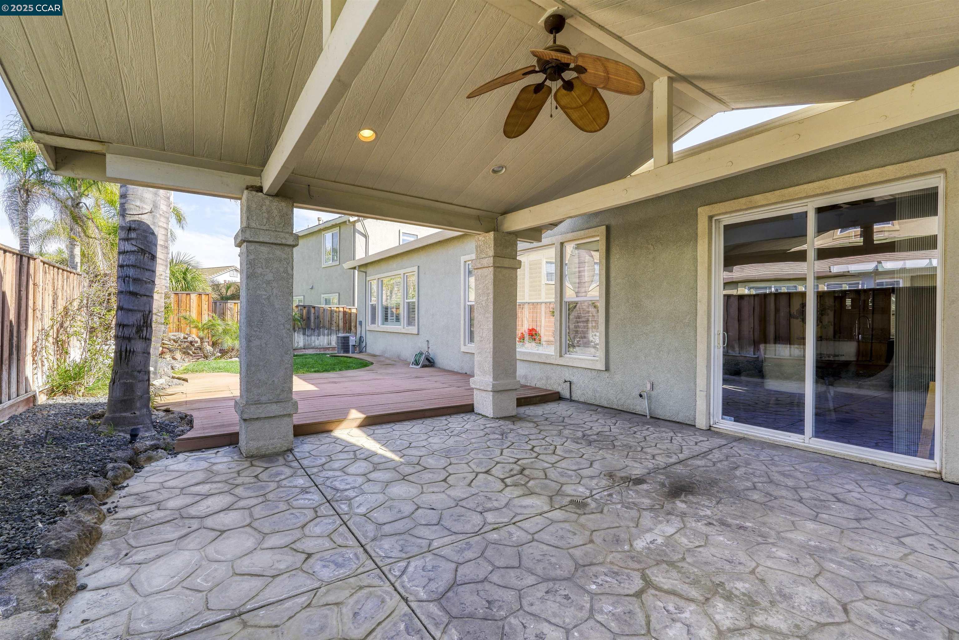 5648 Arcadia Cir