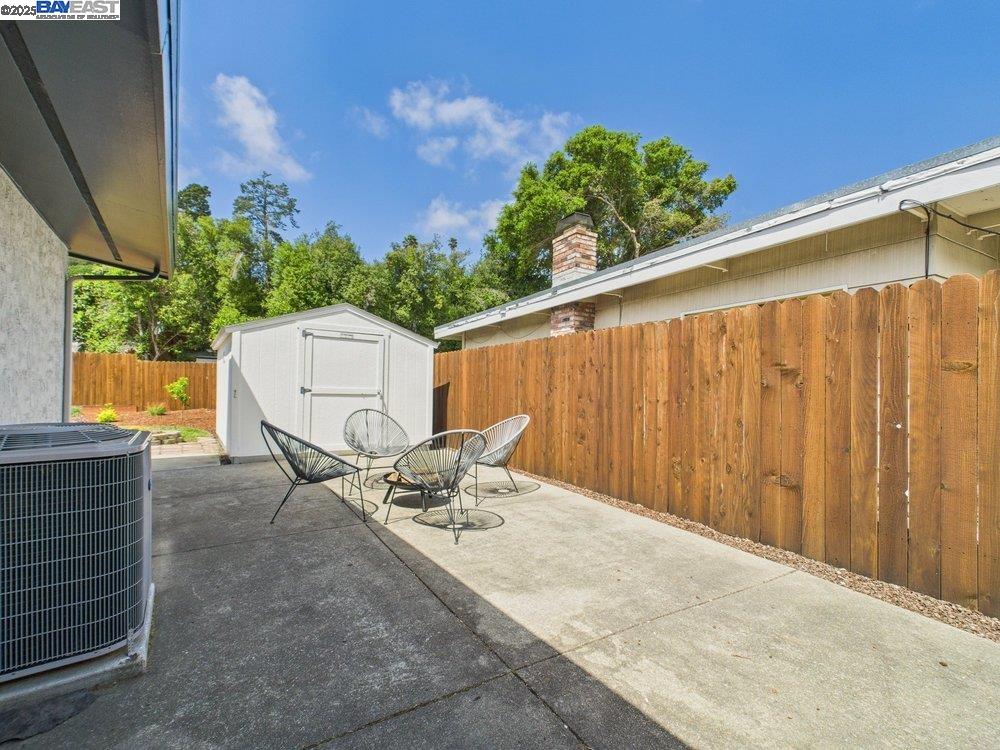 2811 May Rd