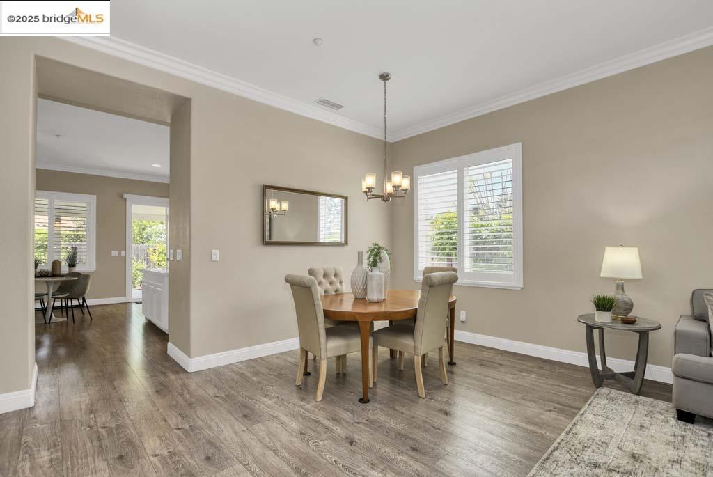 1617 Highland Way