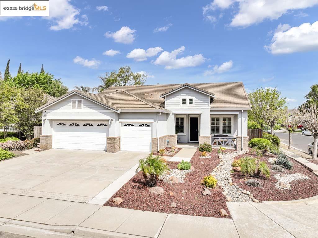 1617 Highland Way