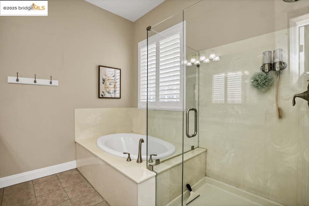 1617 Highland Way