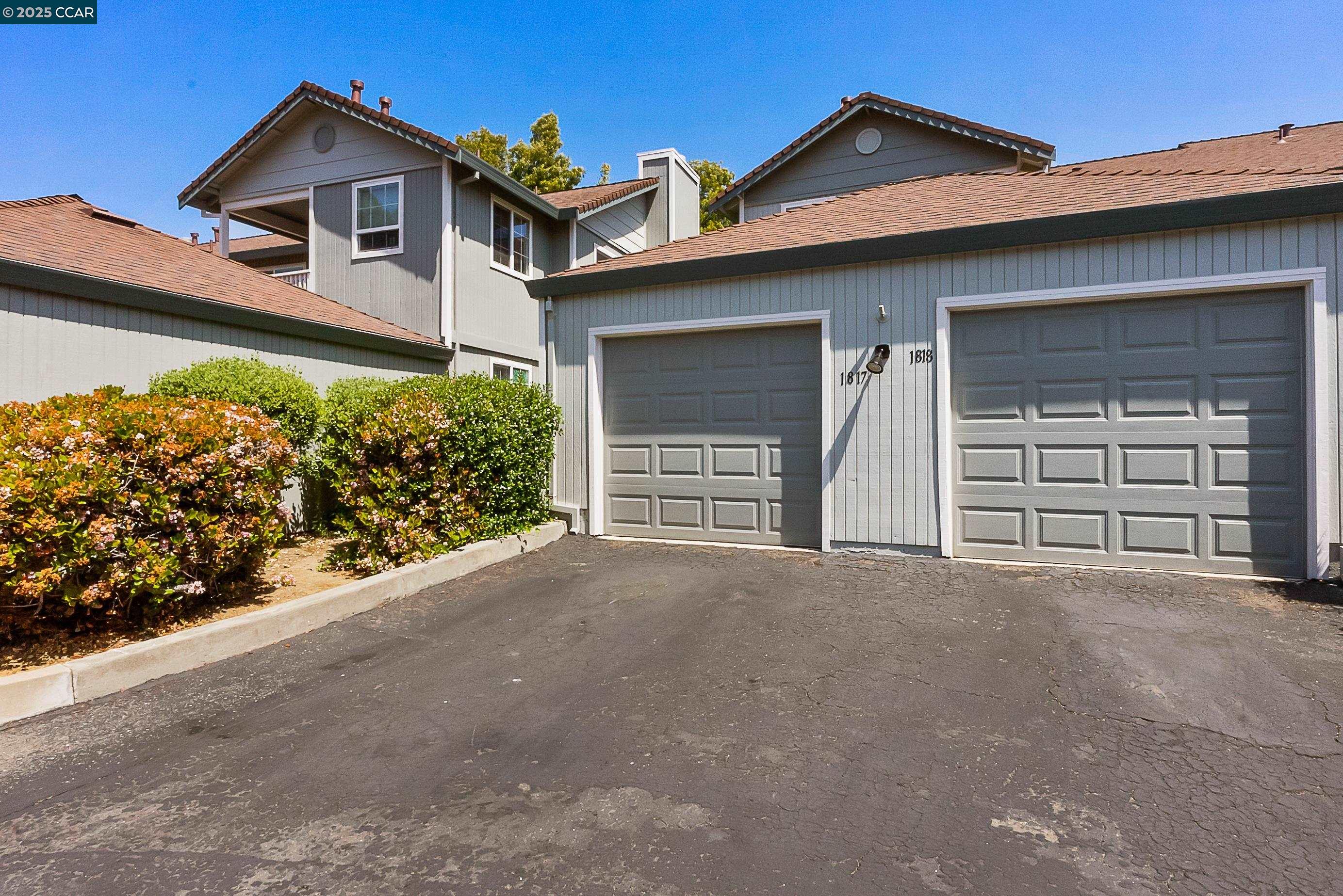 1817 Shirley Dr