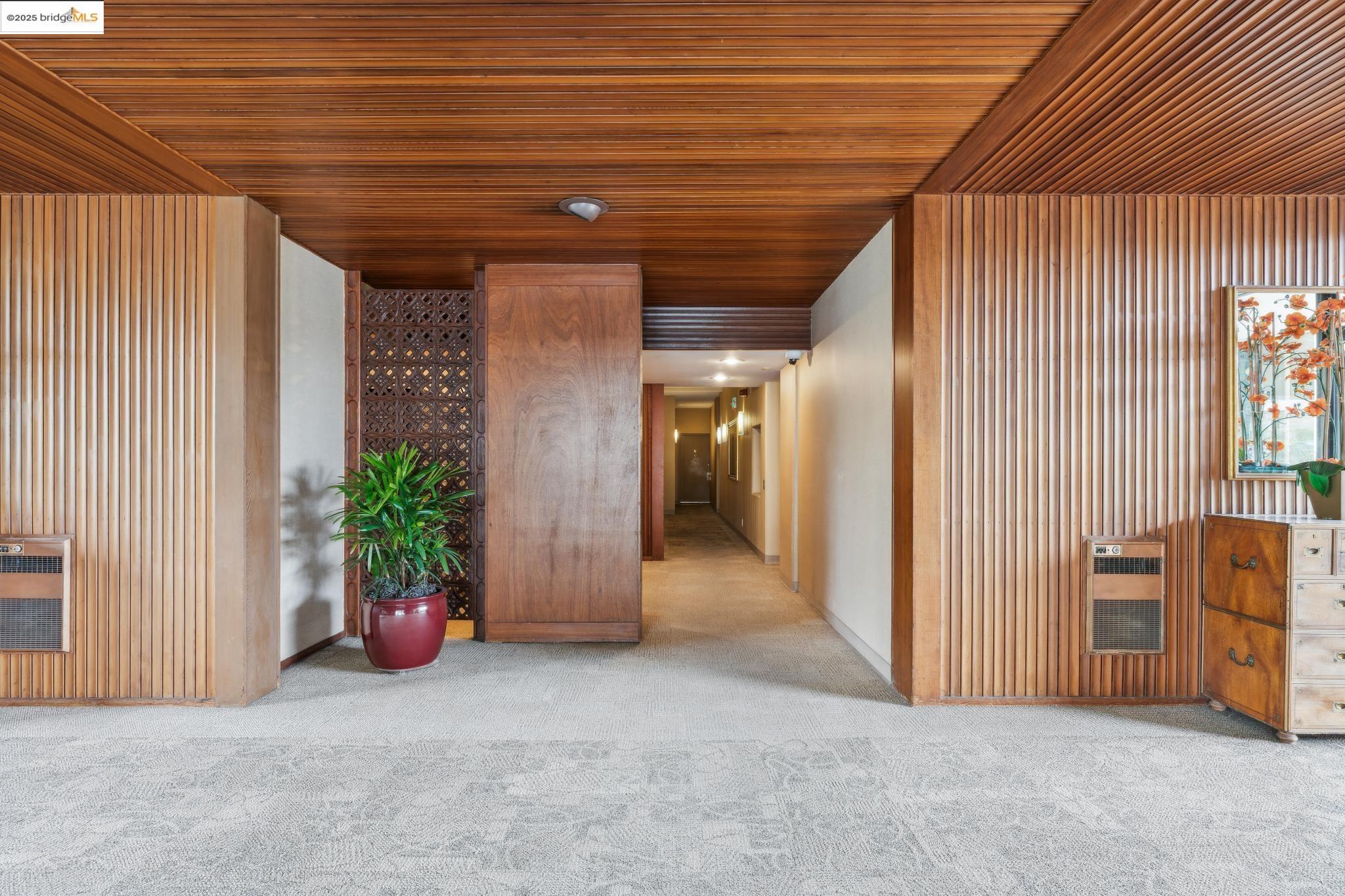 320 Lee St # 805