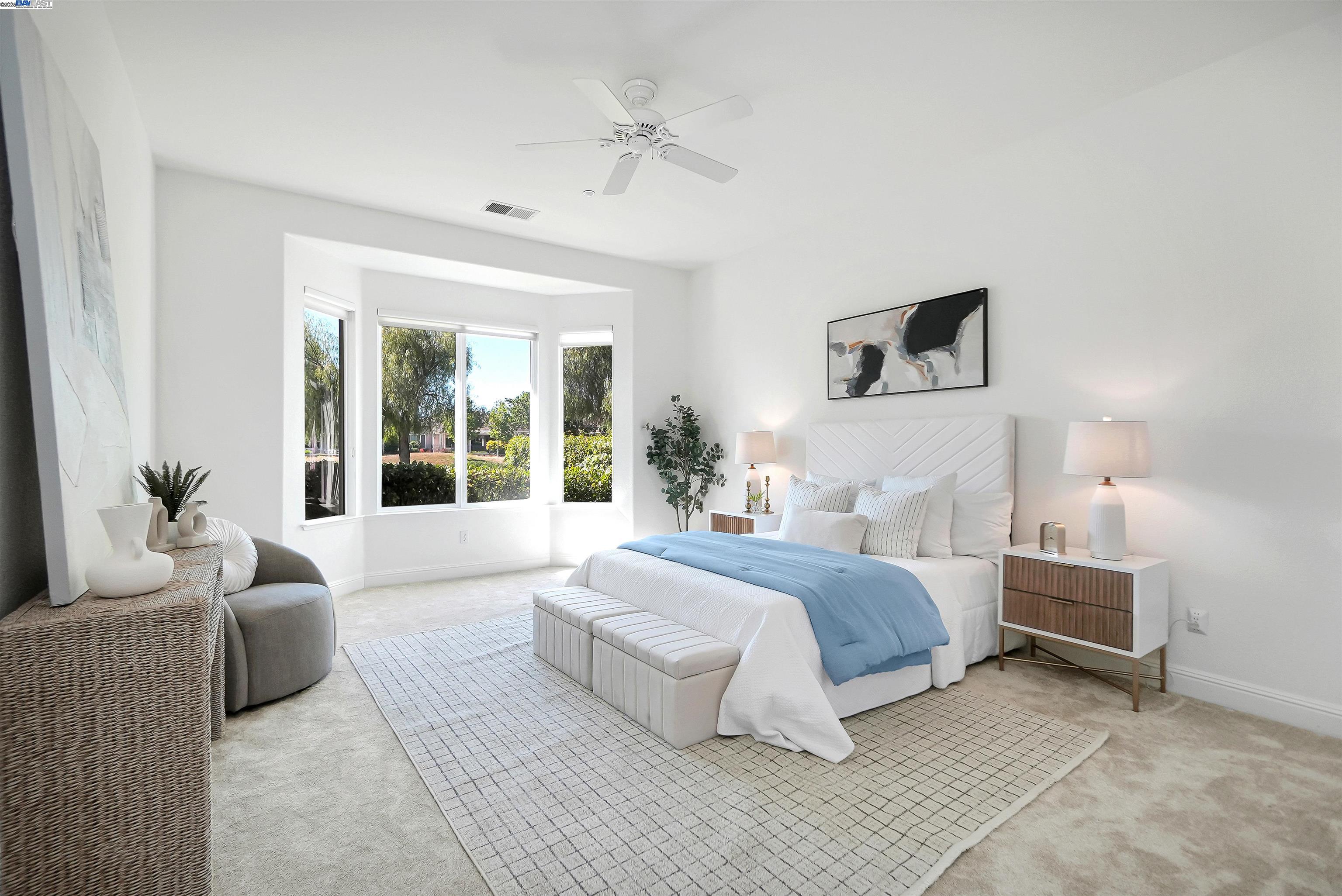 605 Pomona Dr