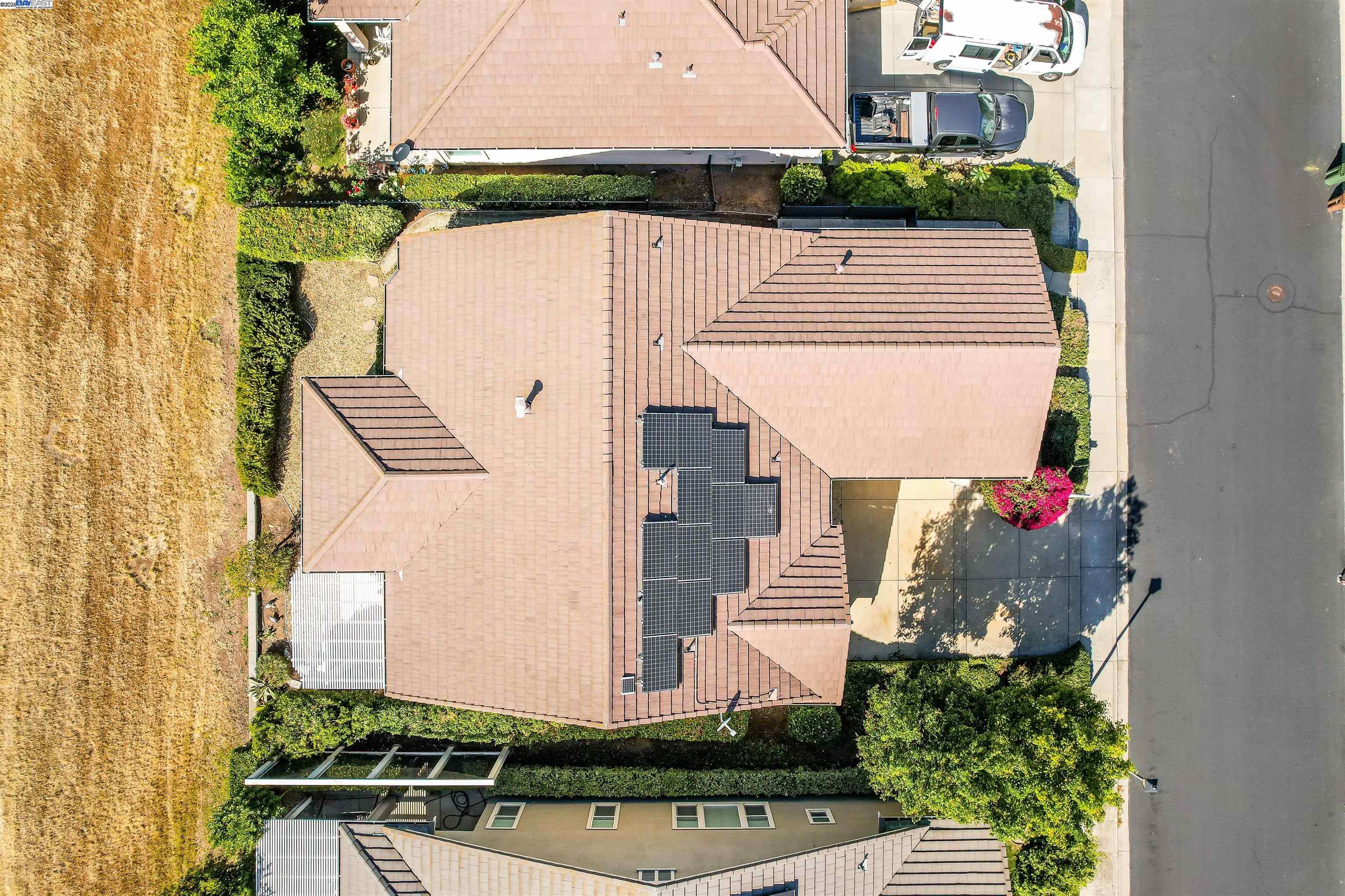 605 Pomona Dr