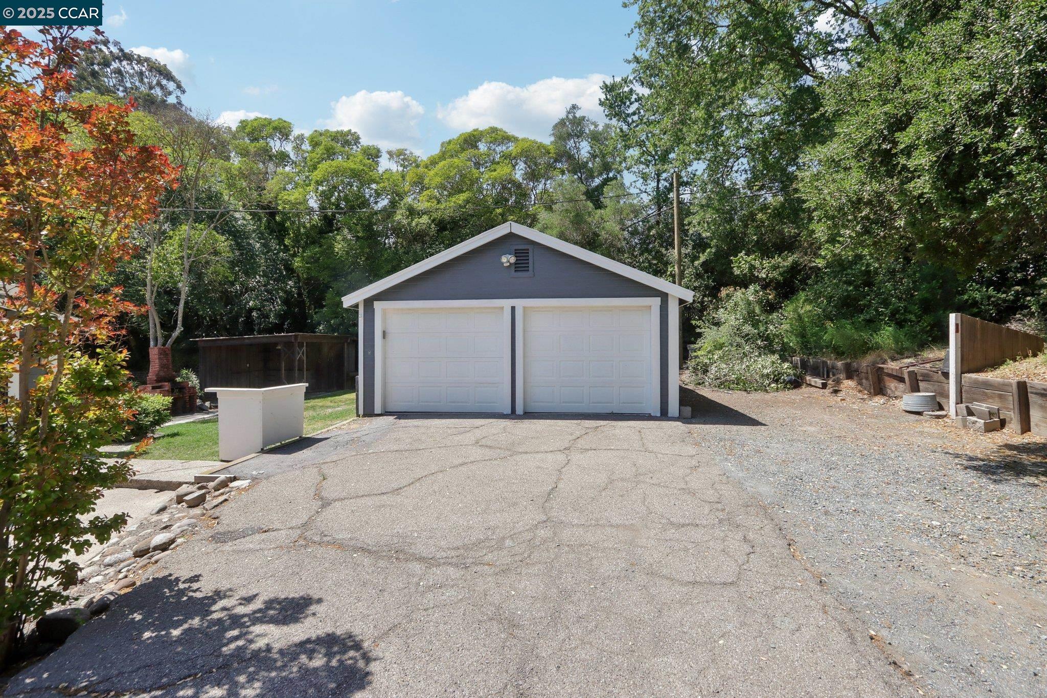 1480 Springbrook Rd