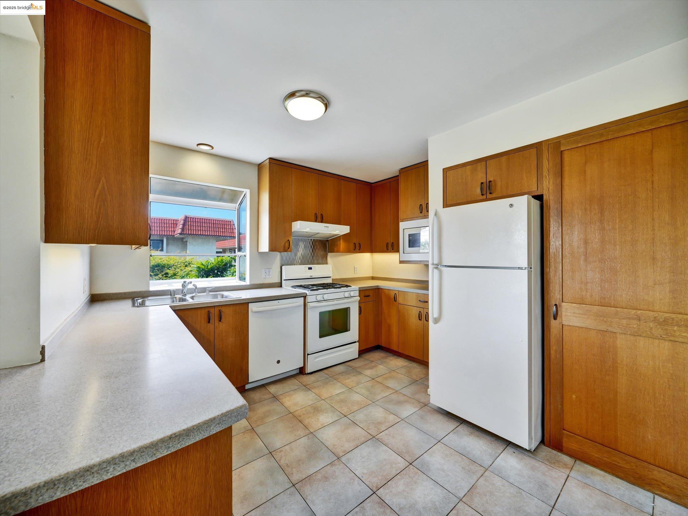 1715 Liberty St # 1