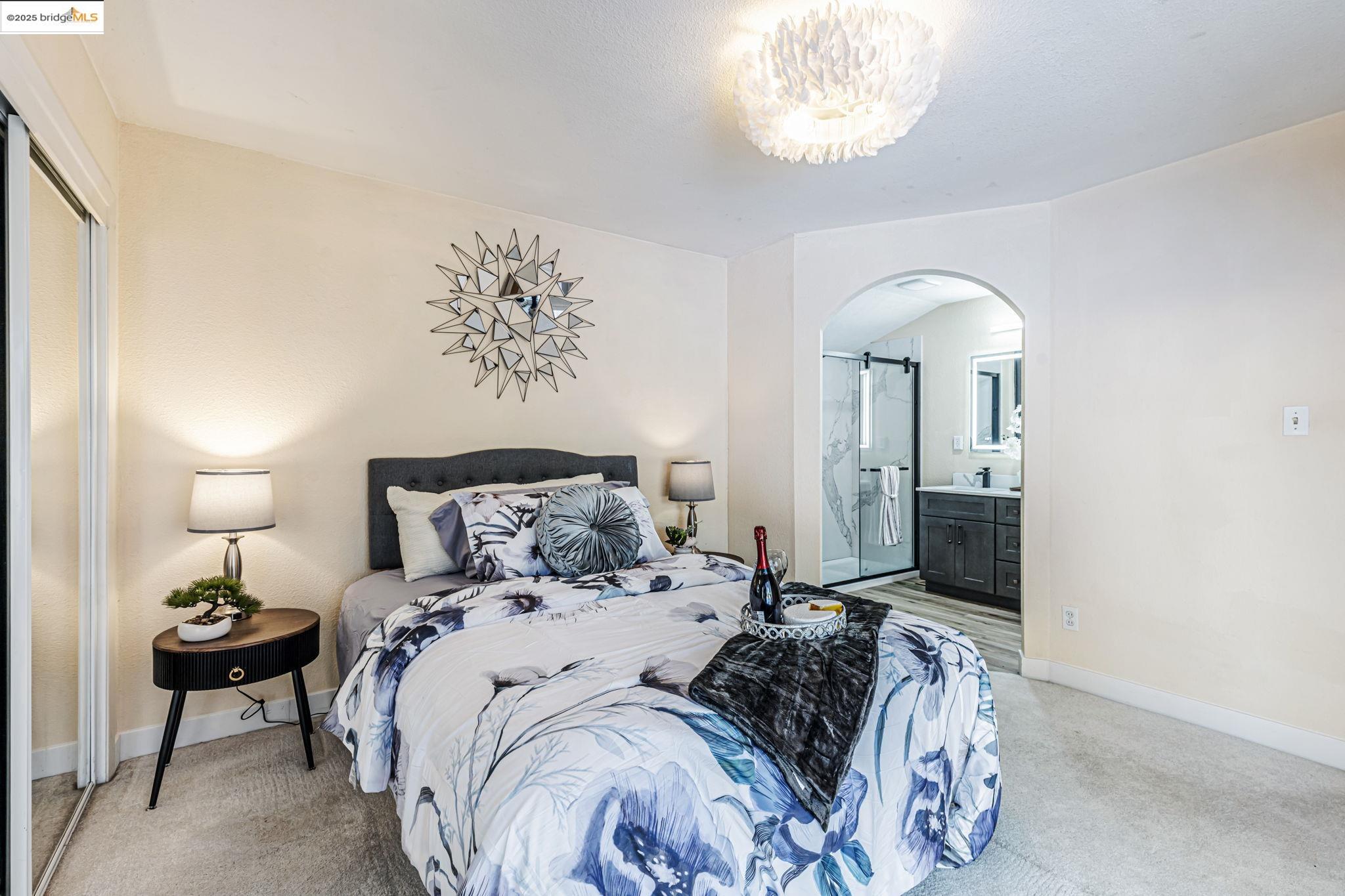 212 Matsqui Rd