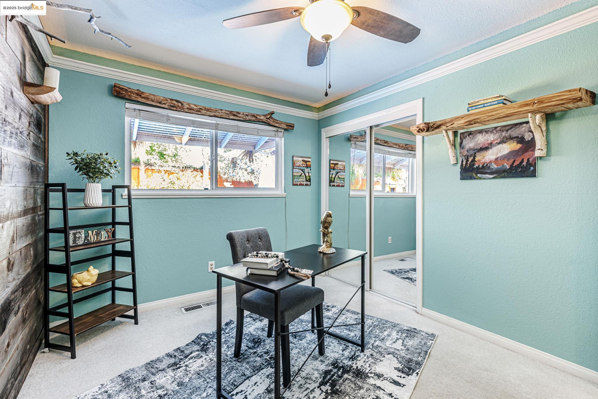 212 Matsqui Rd