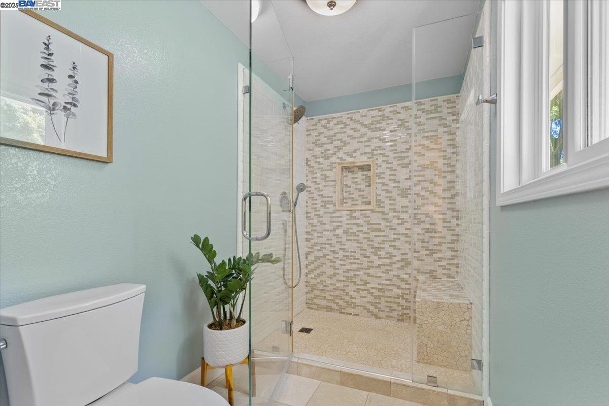 1673 Walnut Heights Lane