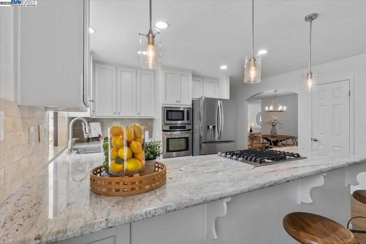 1673 Walnut Heights Lane