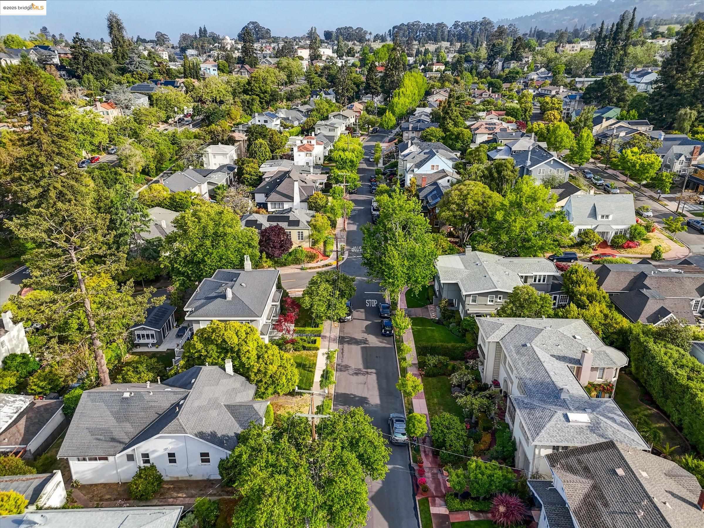 105 Manor Dr