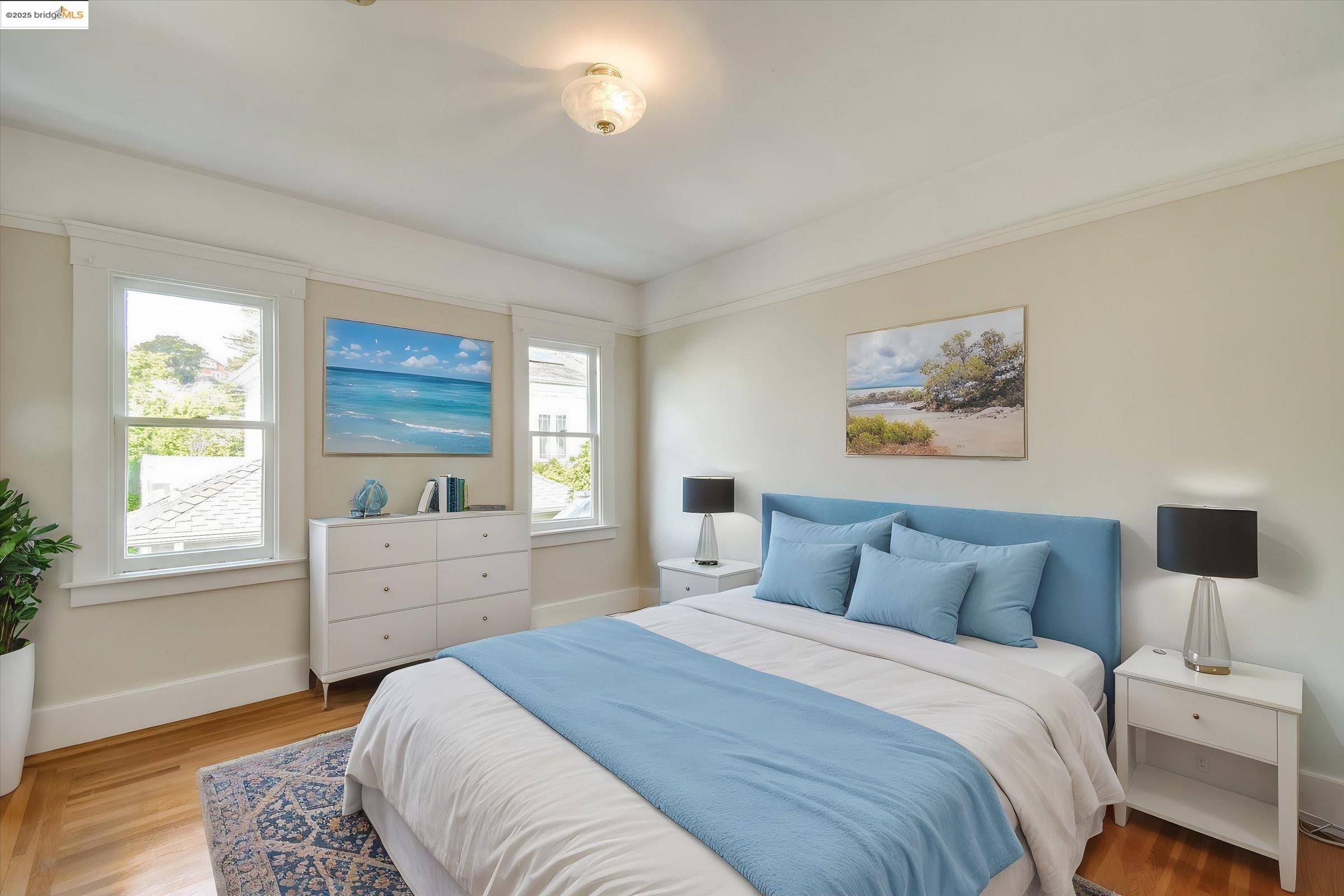 105 Manor Dr