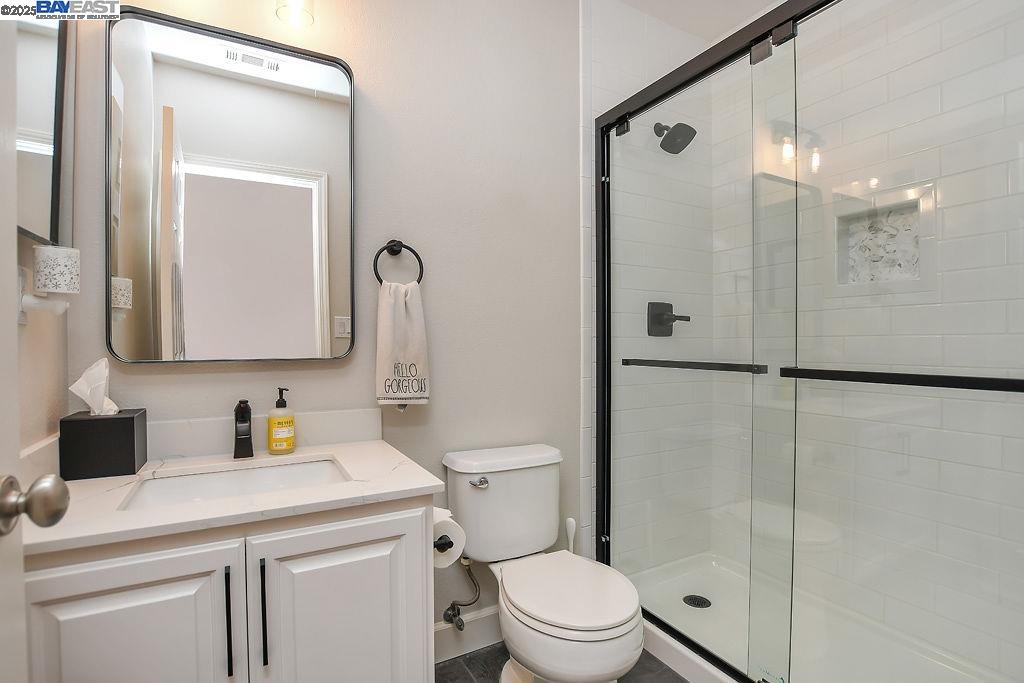 632 Dickinson Ct