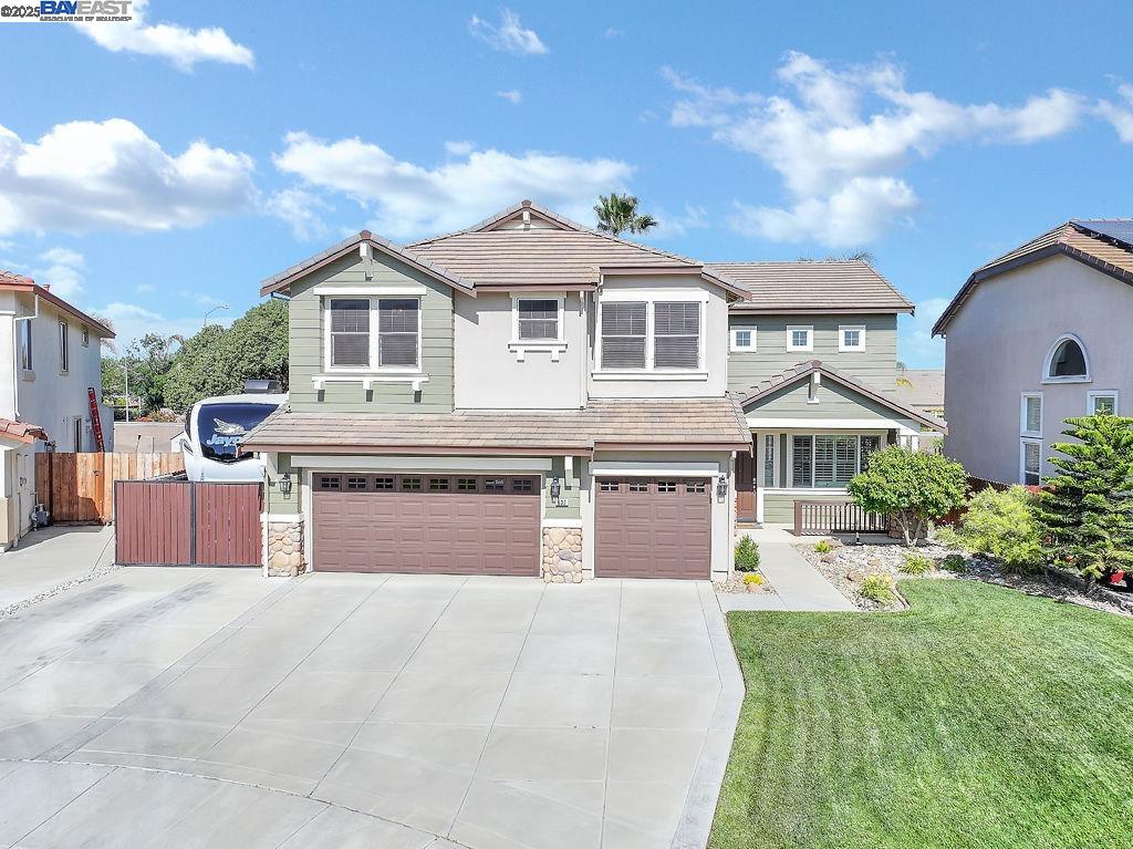 632 Dickinson Ct