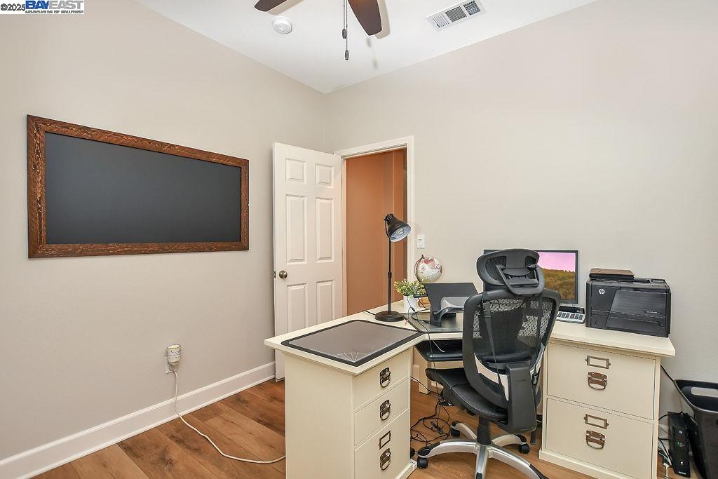 632 Dickinson Ct