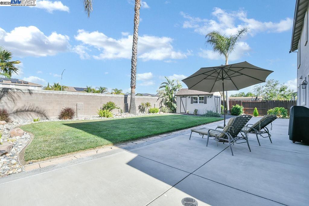 632 Dickinson Ct