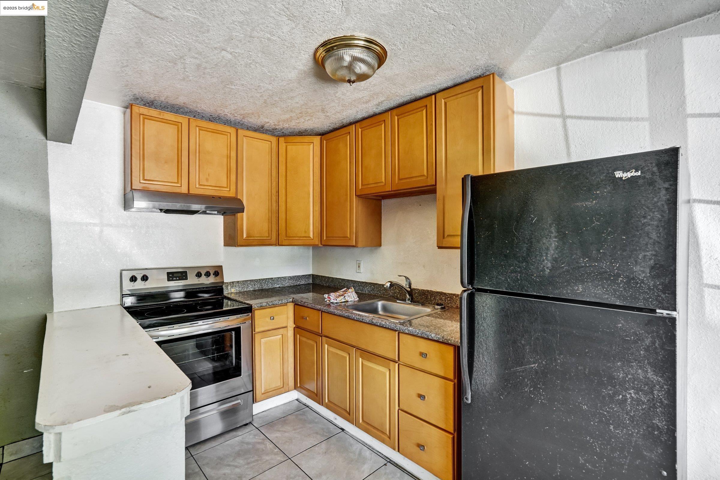 41 Solano Ave