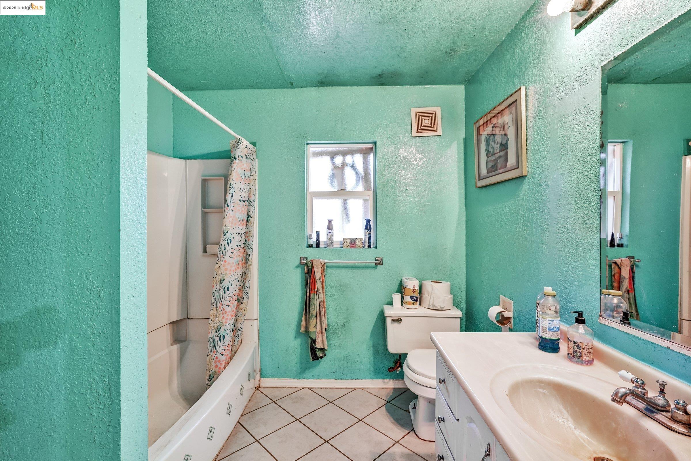 41 Solano Ave