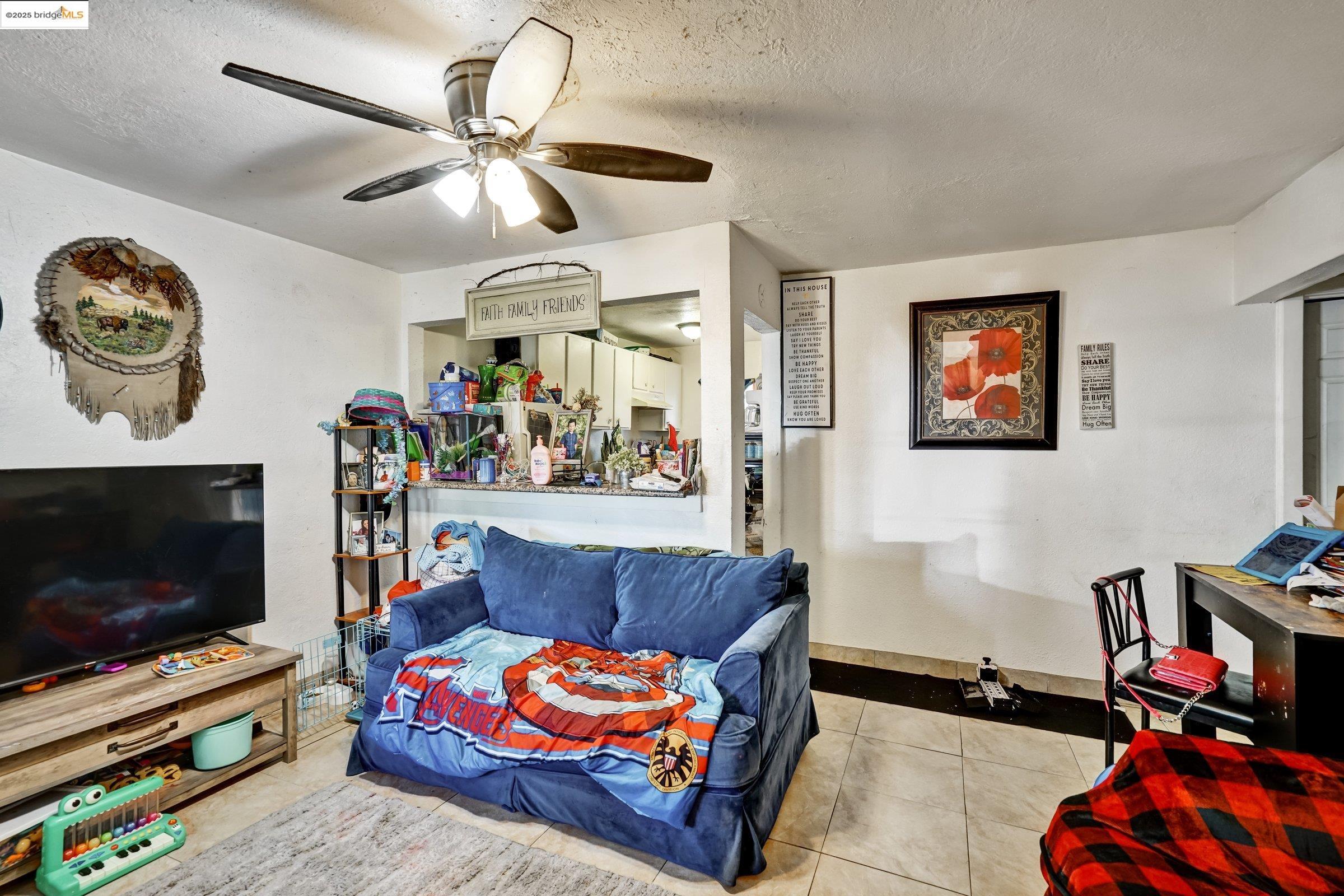 41 Solano Ave