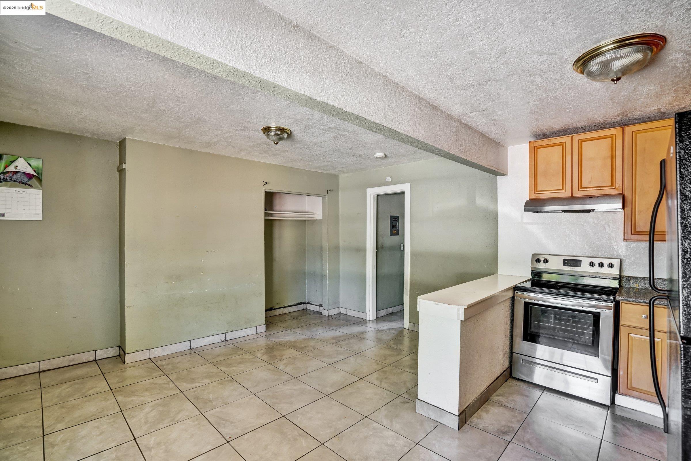 41 Solano Ave