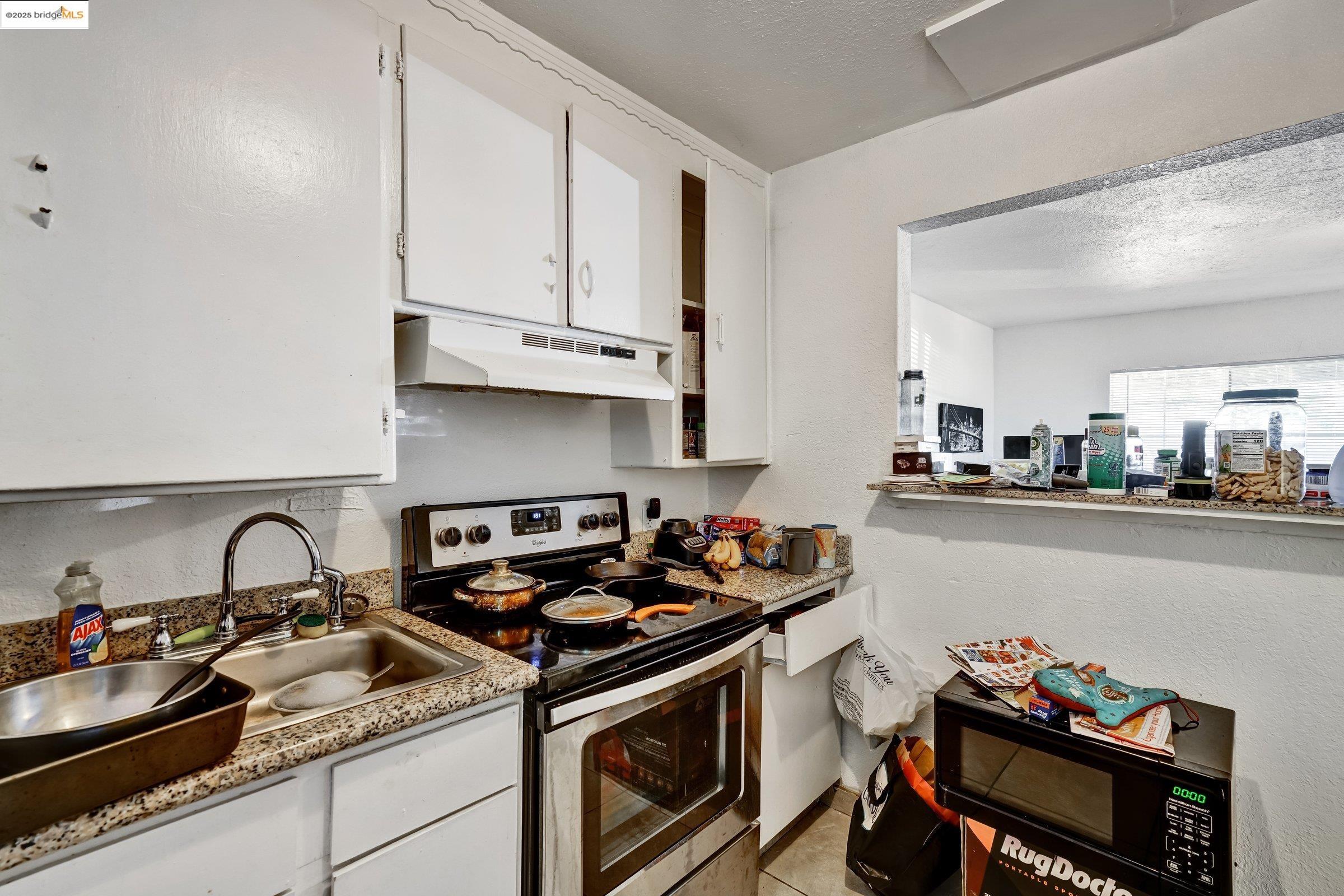 41 Solano Ave