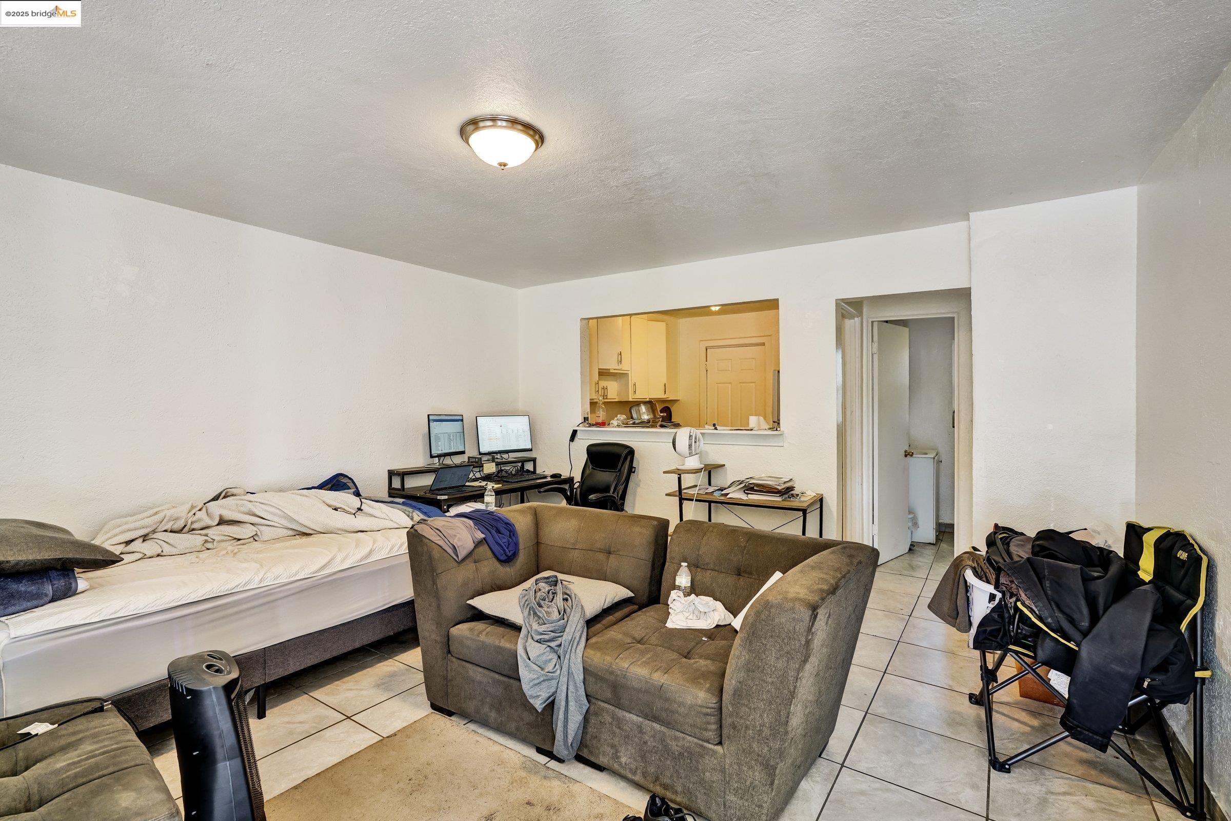 41 Solano Ave