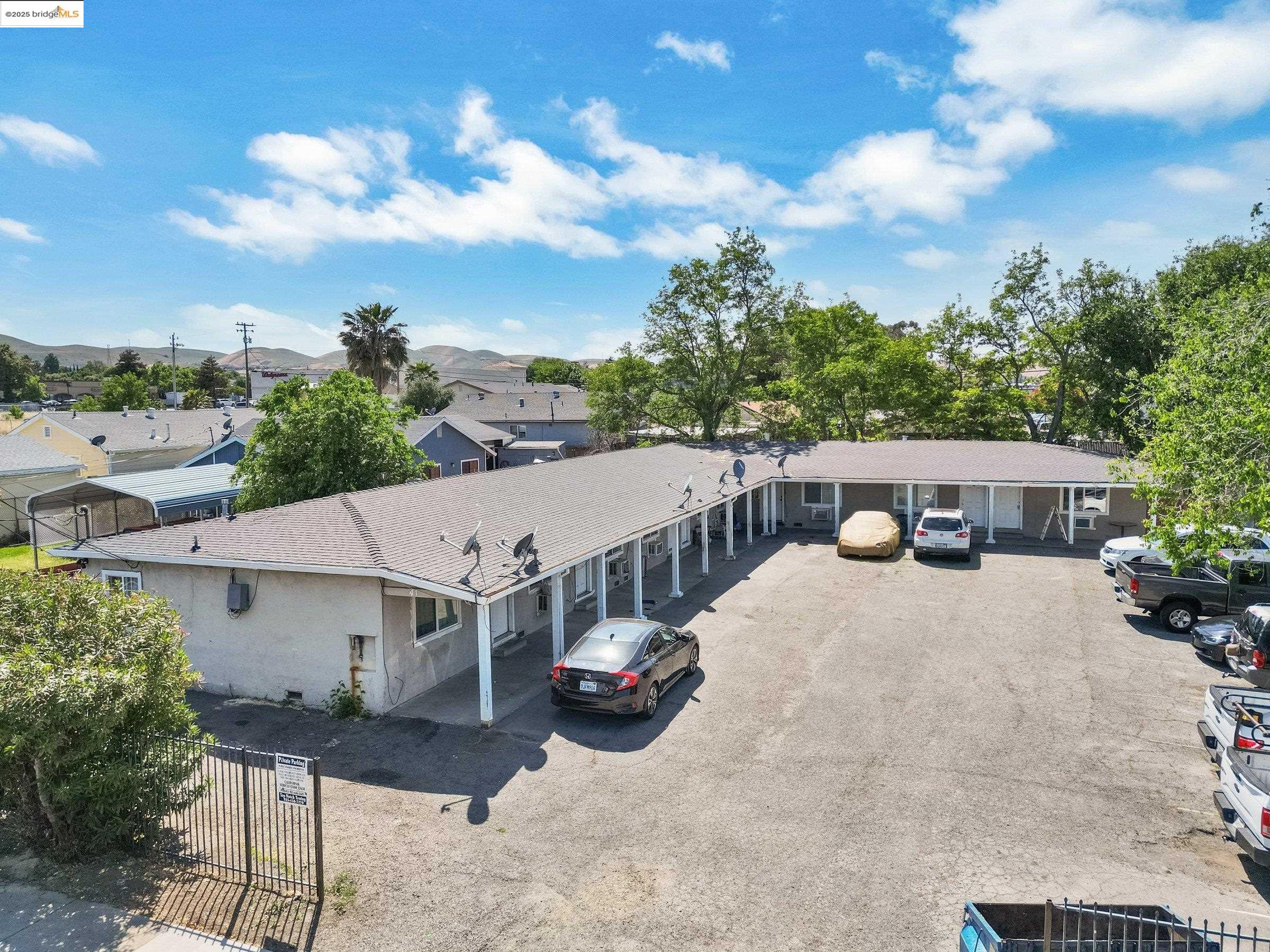 41 Solano Ave