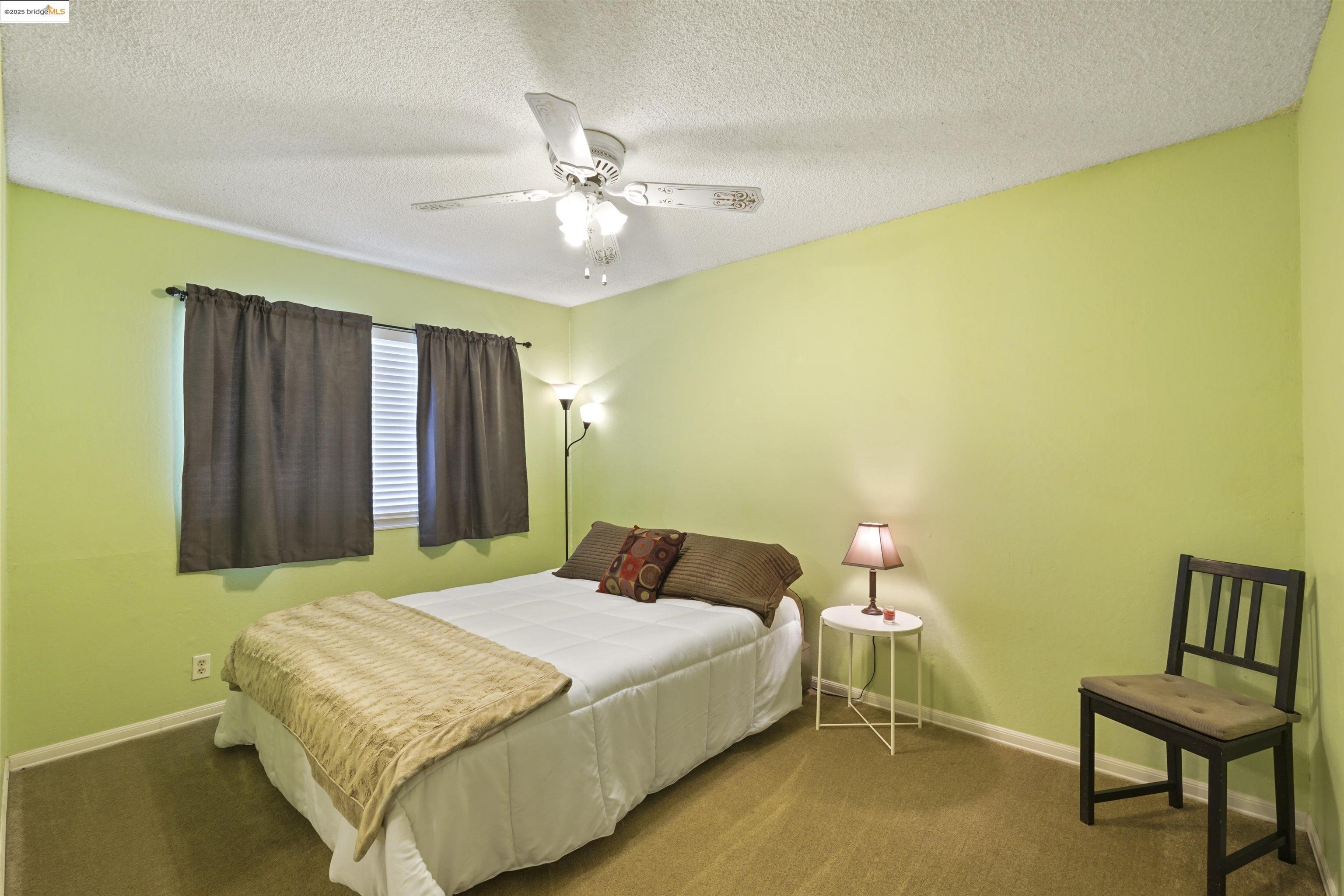 1105 Mission Dr