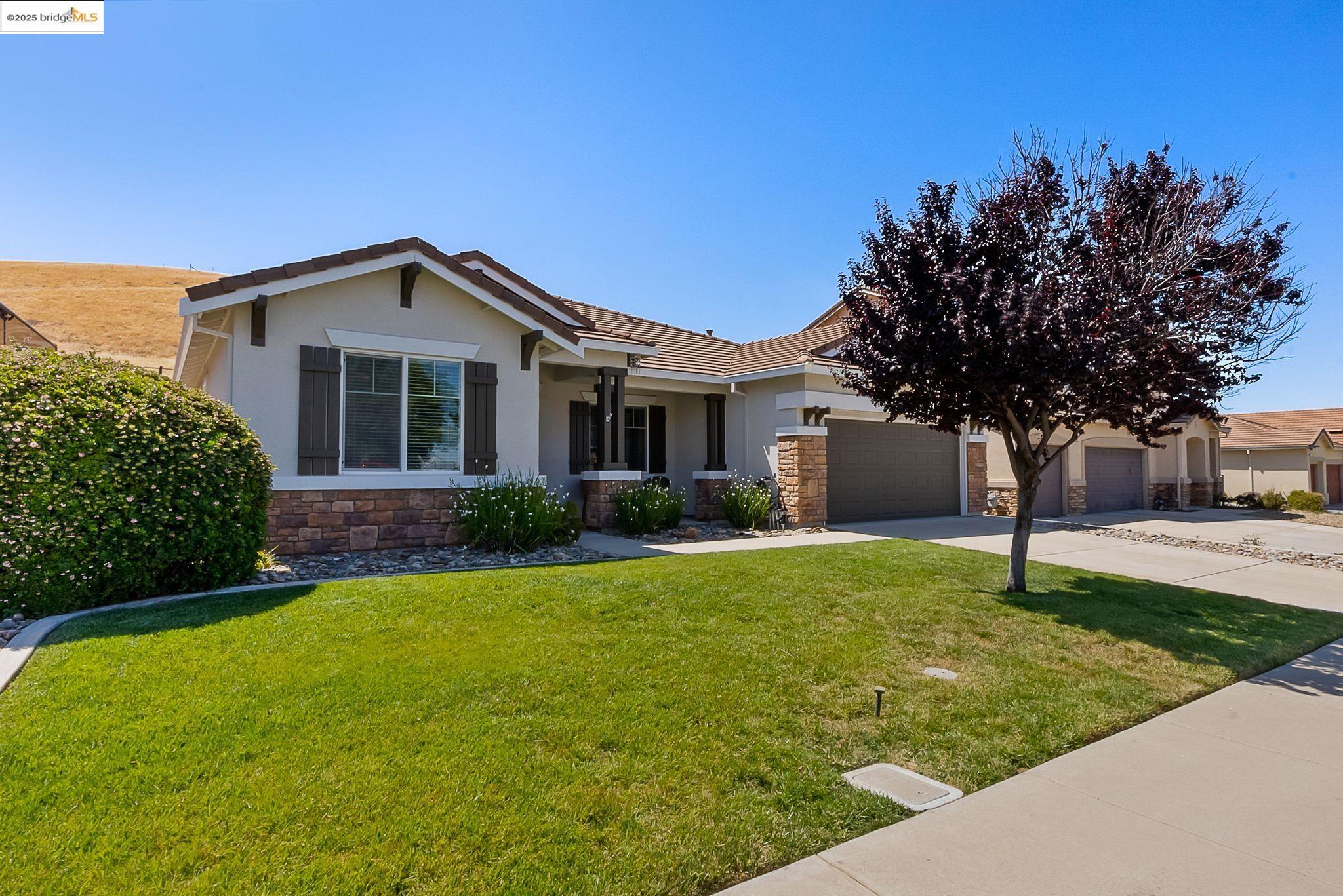 3680 Mallard Ct