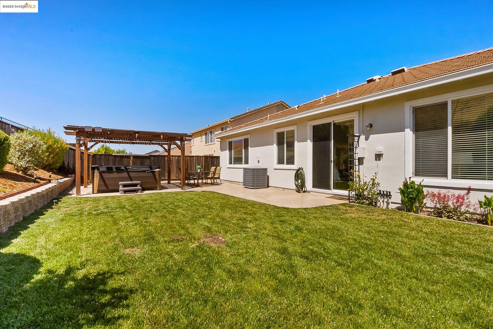 3680 Mallard Ct