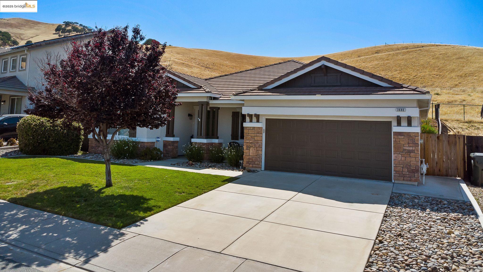 3680 Mallard Ct